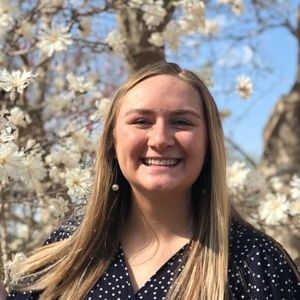 Meet your Posher, Alisa